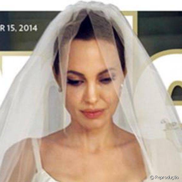 Em um dos casamentos mais aguardados do mundo, Angelina Jolie optou por real?ar o olhar na cerim?nia